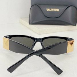 Picture of Valentino Sunglasses _SKUfw46788695fw